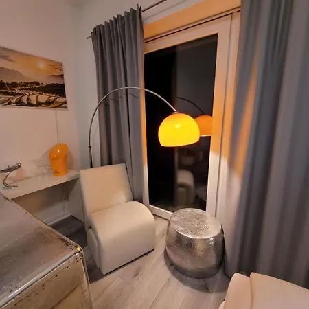 White Lounge Stilvolles In Bei Hamburg Апартаменты *
